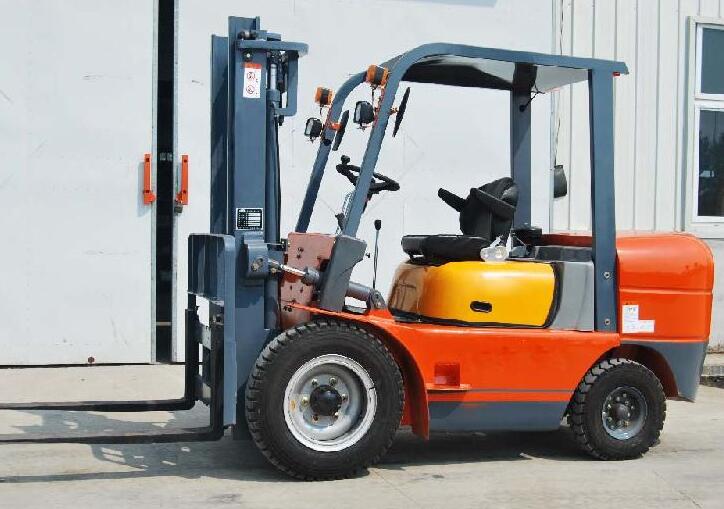 惠城水口物流点临时叉车租赁怎么收费？